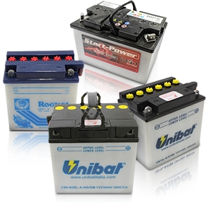 Verschiedene Motorrad-Säurebatterien.